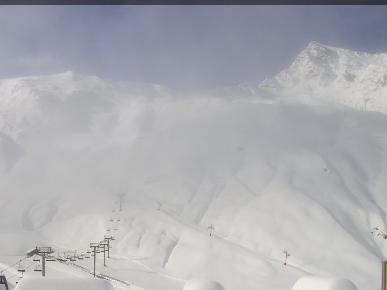 Les Pyrénées sous la neige